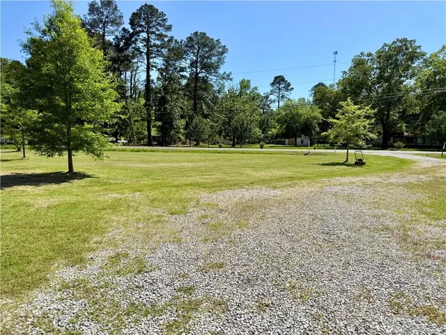 $319,000 | 30 H Strange Road, Lecompte, LA 71346
