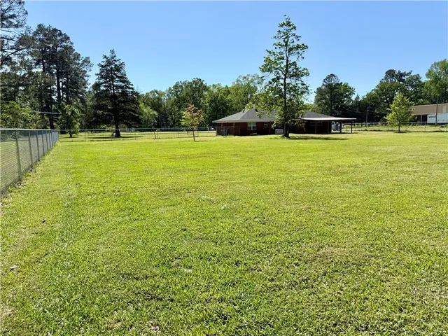 $319,000 | 30 H Strange Road, Lecompte, LA 71346