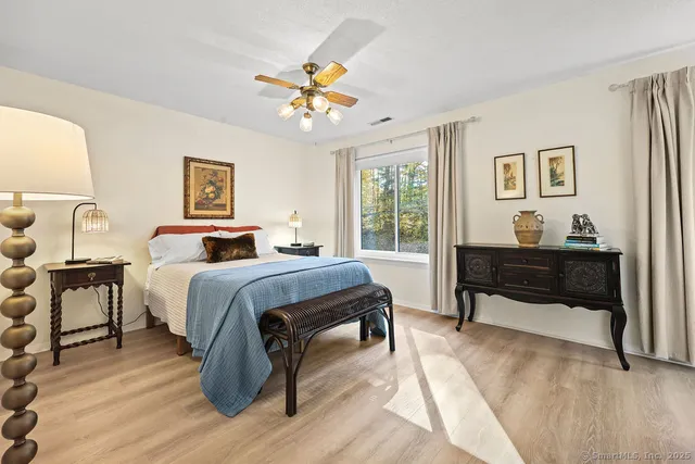 $227,000 | 171 New Britain Avenue, Unit 171, Farmington, CT 06085