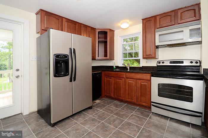 2131 Belfast Road Sparks Glencoe, MD 21152 - Photo 6 of 14 Kitchen