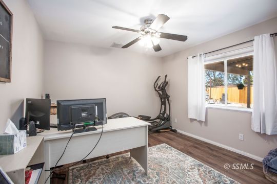421 Christopher Court Ridgecrest, CA 93555 - Photo 35 of 50 a workspace with furniture and a window