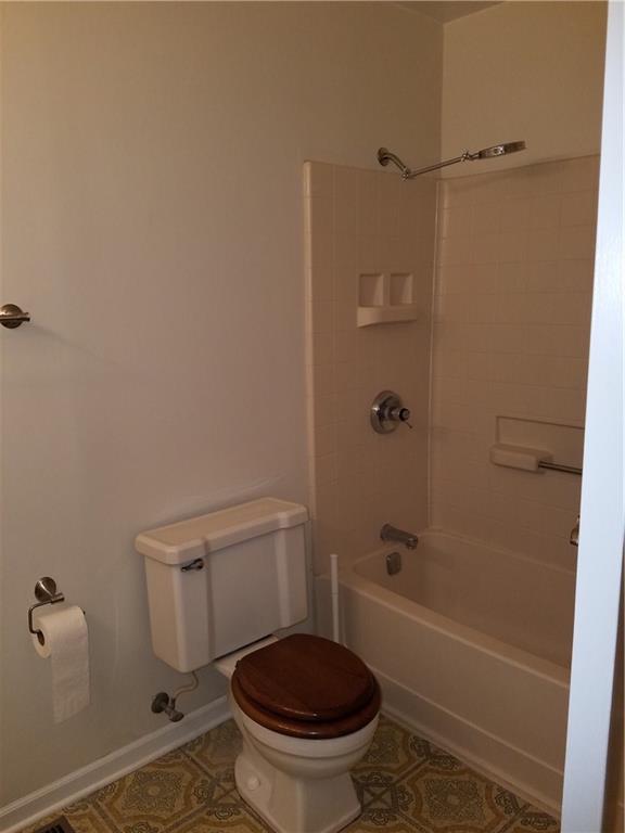2810 Cardigan Road Indianapolis, IN 46268 - Photo 20 of 24 Gallery Image 20