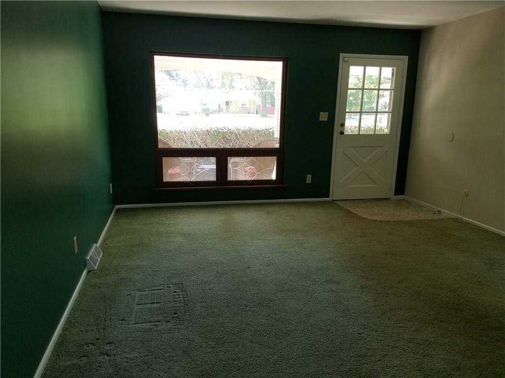 2810 Cardigan Road Indianapolis, IN 46268 - Photo 10 of 24 Gallery Image 10