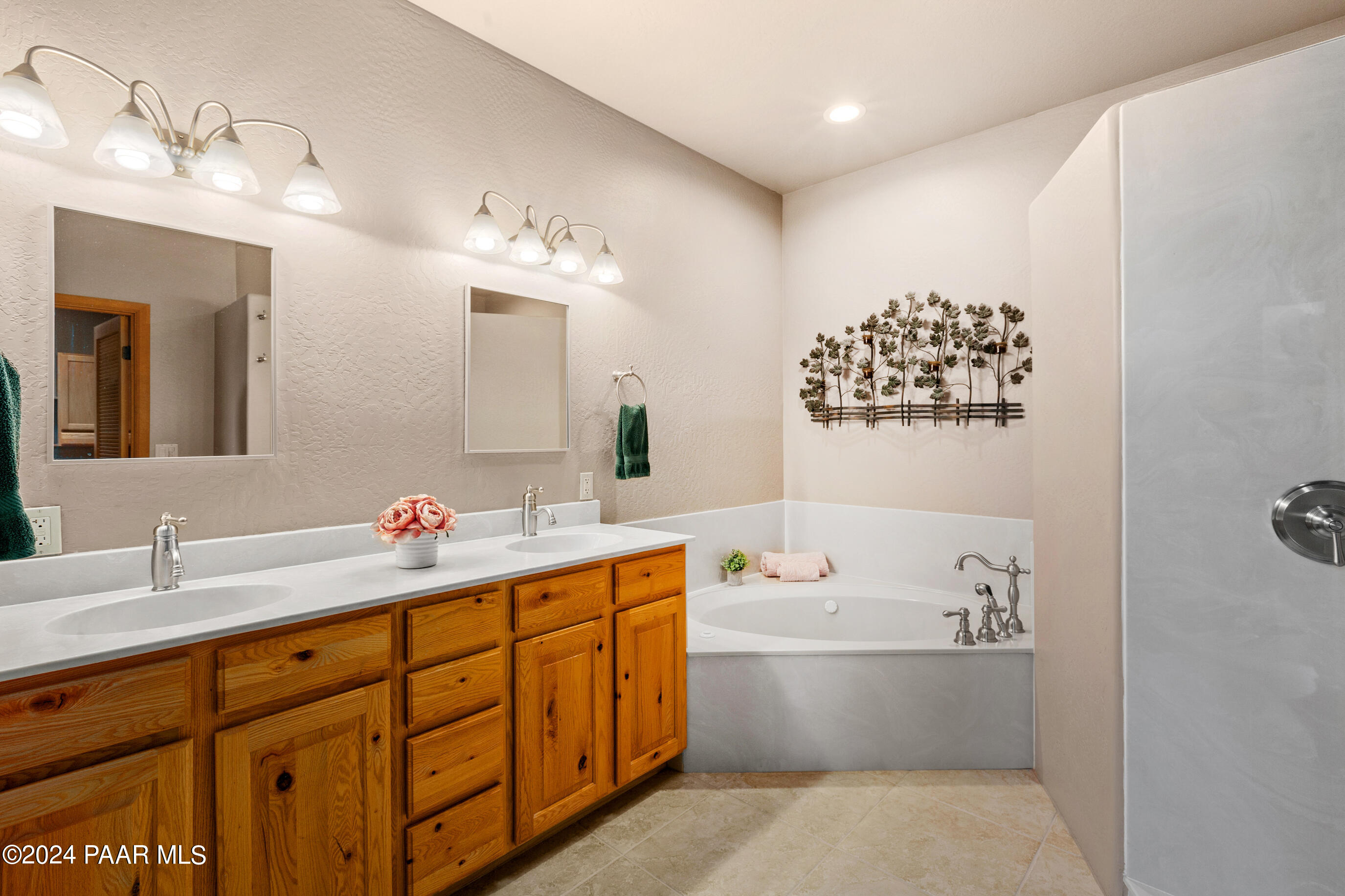 8051 Dillon Wash Road Prescott, AZ 86305 - Photo 32 of 92 Master Bathroom