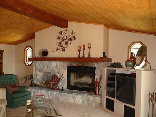 7404 West Birch Lake Road Presque Isle, WI 54557 - Photo 4 of 20 Gallery Image 4