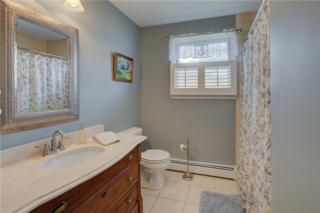 110 Lake View Road Cranston, RI 02920 - Photo 13 of 30 First Floor Full Bath