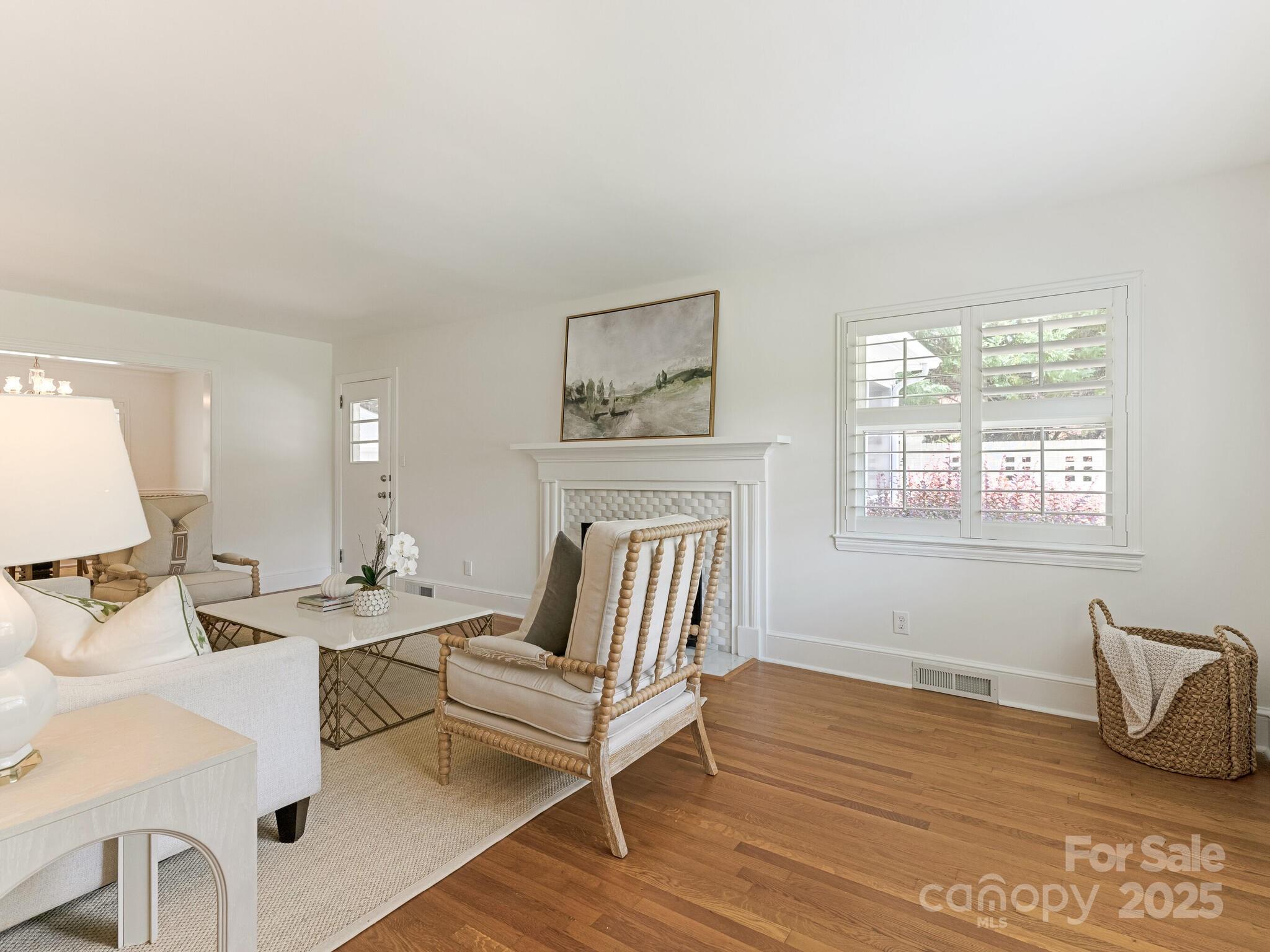 115 Heathwood Road Charlotte, NC 28211 - Photo 5 of 30 Gallery Image 5