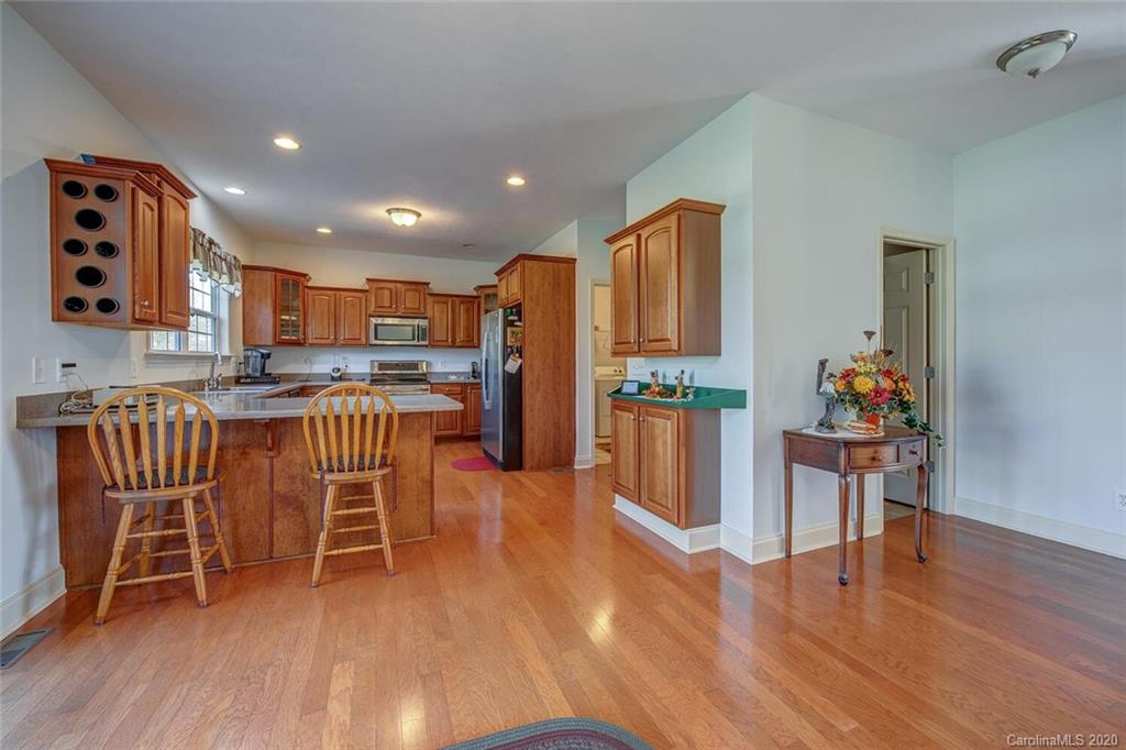 110 State Rd S-11-242 Blacksburg, SC 29702 - Photo 11 of 48 Gallery Image 11