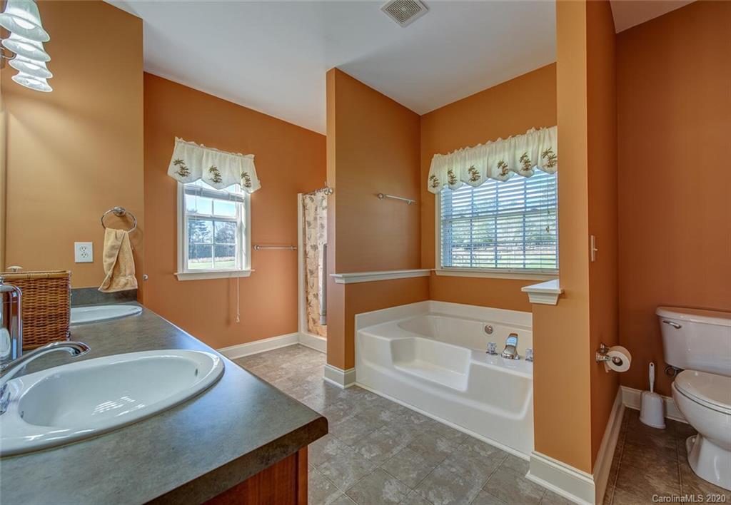 110 State Rd S-11-242 Blacksburg, SC 29702 - Photo 16 of 48 Gallery Image 16