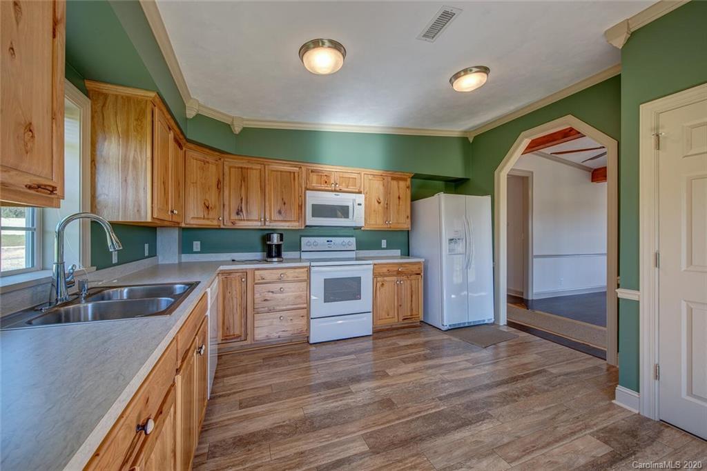 110 State Rd S-11-242 Blacksburg, SC 29702 - Photo 33 of 48 Gallery Image 33