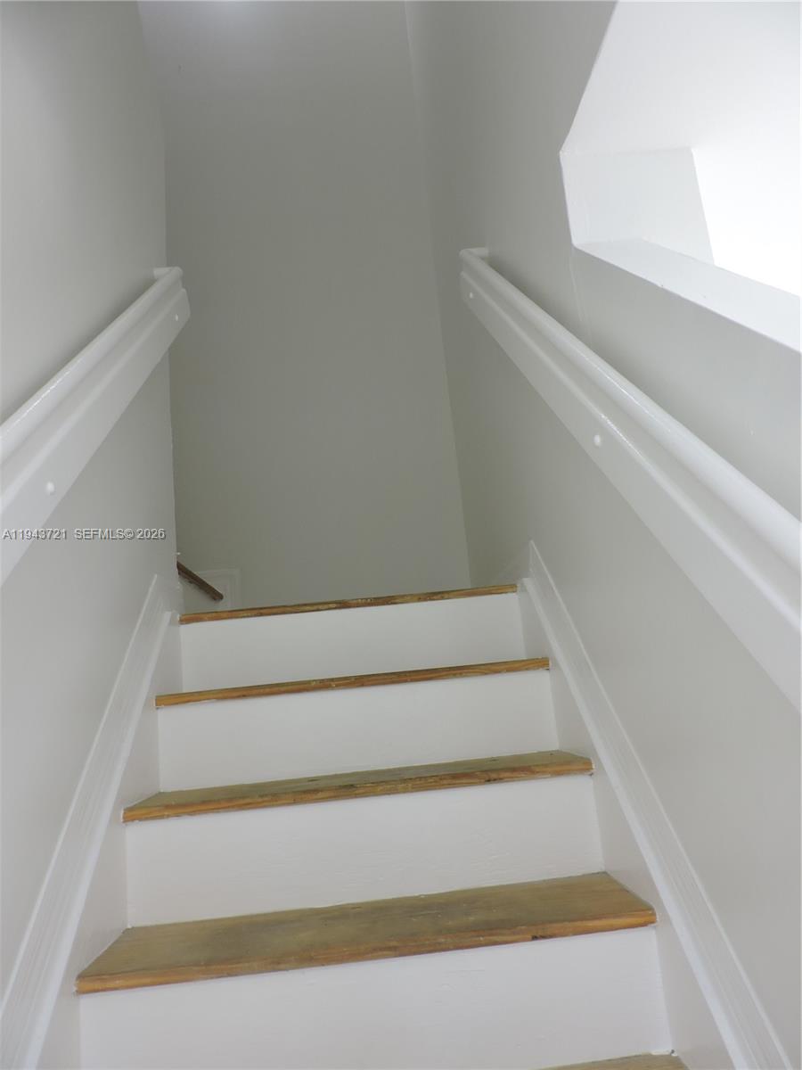 17975 Southwest 140th Court, Unit 17975 Miami, FL 33177 - Photo 20 of 27 a view of entryway