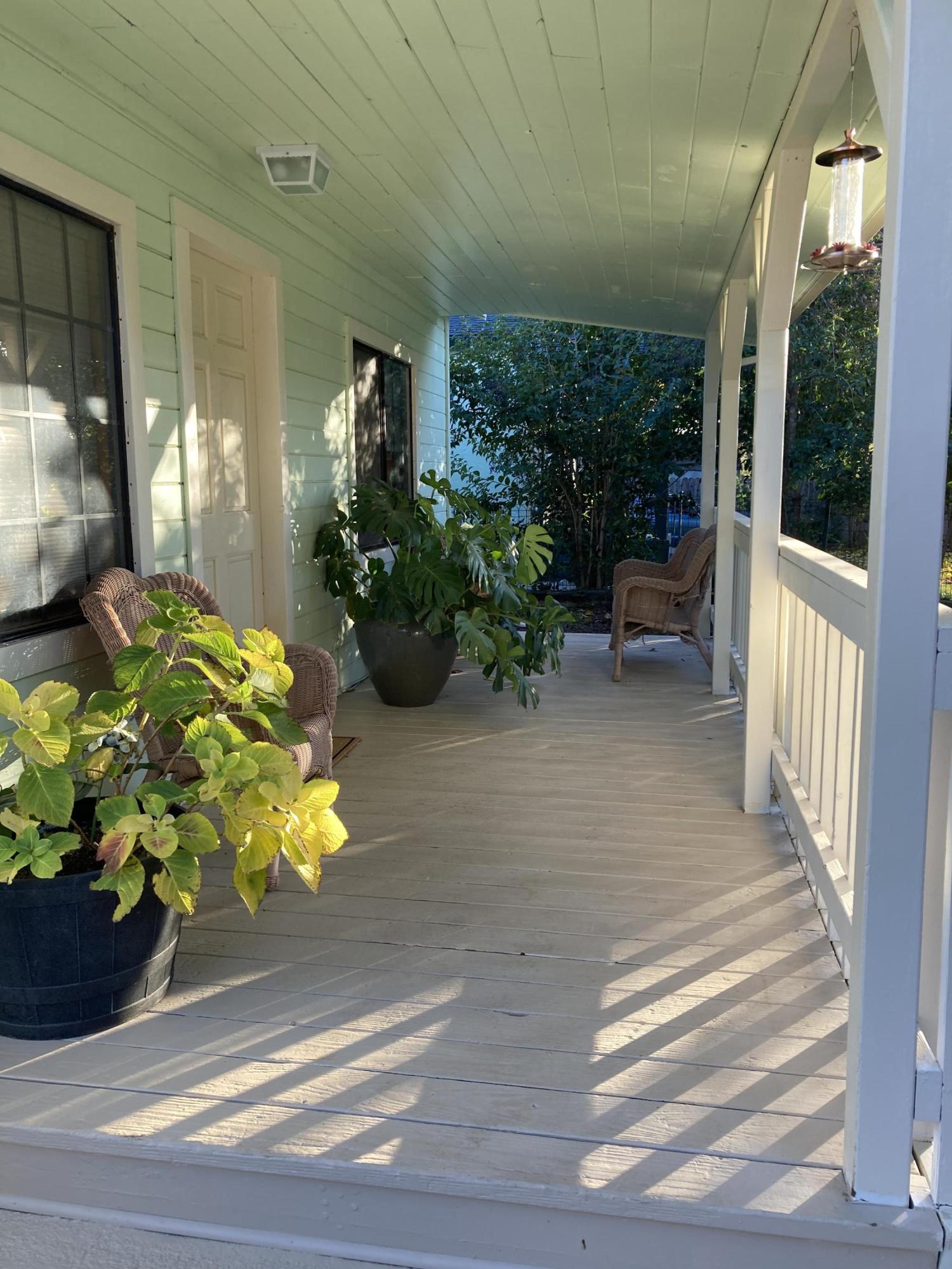 14643 Spring Branch Road Redding, CA 96003 - Photo 4 of 35 24mvtelPRUqt9Li4gfsCLQ