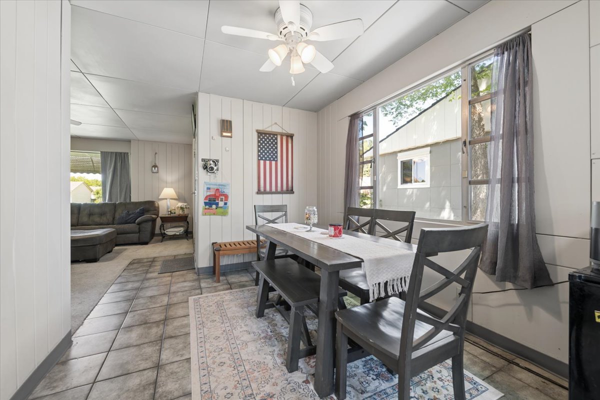 34 South Rosedale Avenue Aurora, IL 60506 - Photo 7 of 18