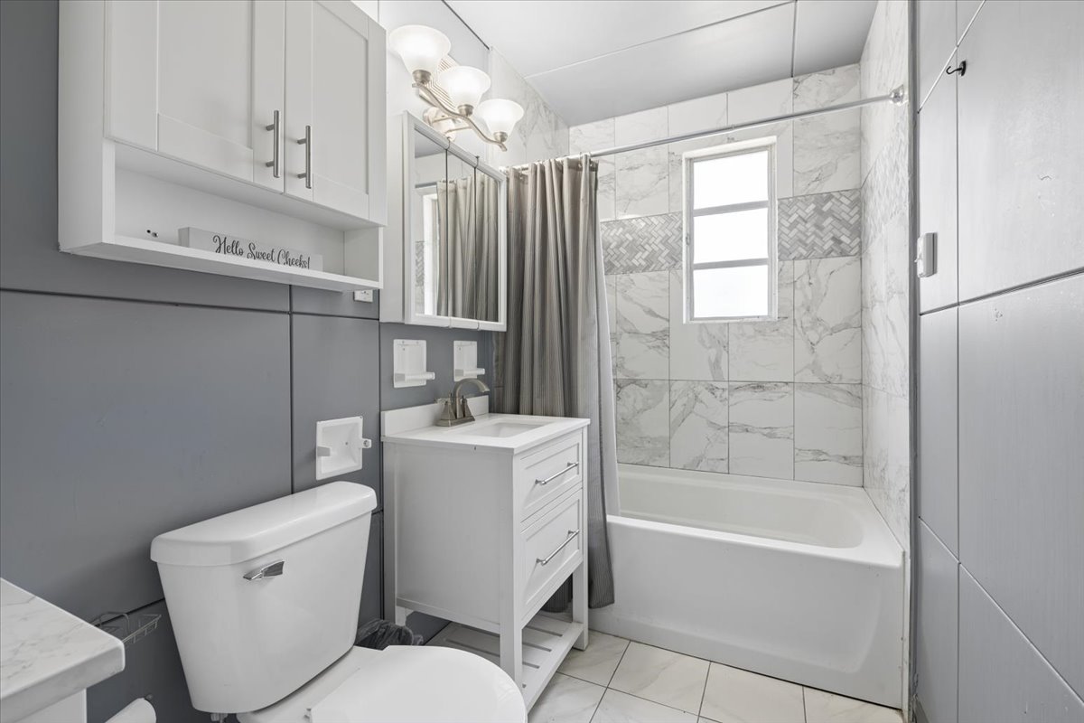 34 South Rosedale Avenue Aurora, IL 60506 - Photo 10 of 18