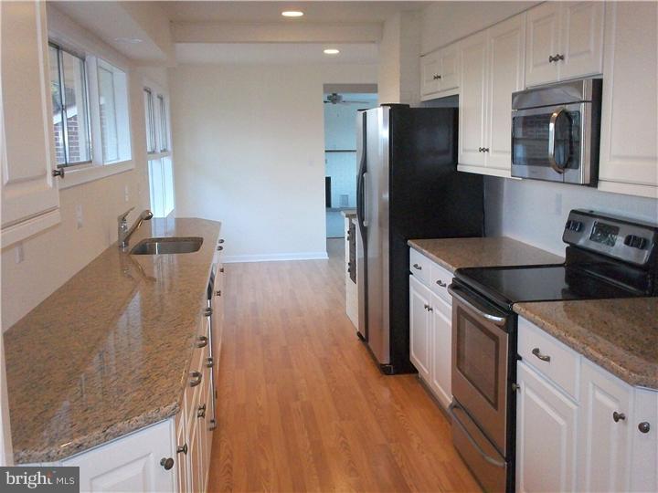 407 Webb Road Chadds Ford, PA 19317 - Photo 2 of 6 Kitchen