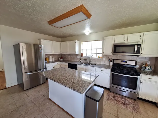 $2,000 | 20323 Concord Hill Drive, Cypress, TX 77433