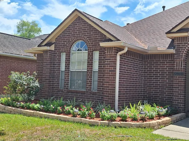 $2,000 | 20323 Concord Hill Drive, Cypress, TX 77433
