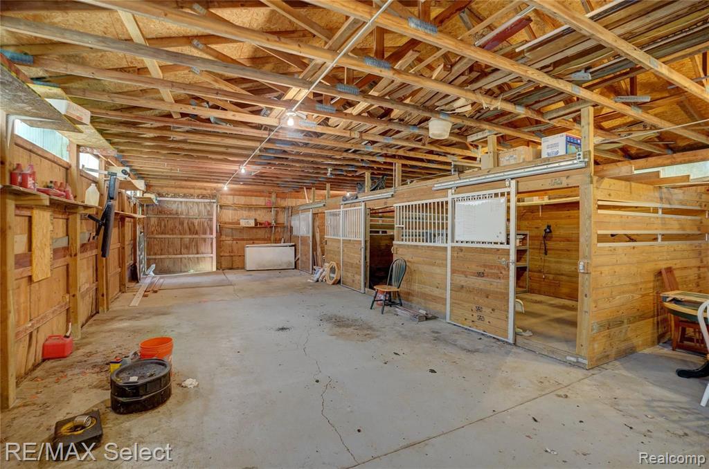 3816 Davison Road Lapeer, MI 48446 - Photo 12 of 46