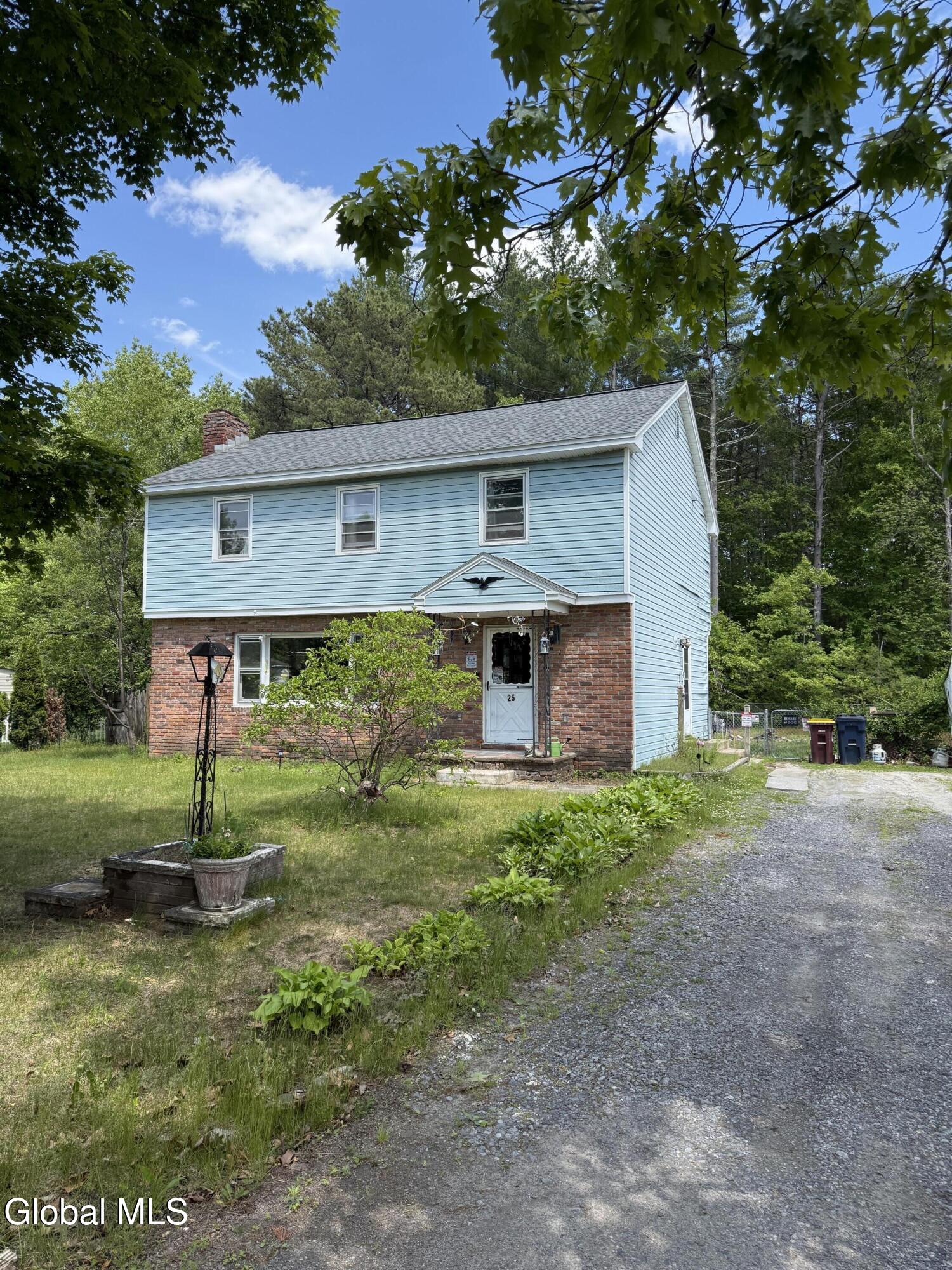 25 Merritt Road Queensbury, NY 12804 - Photo 3 of 20 IMG_6863