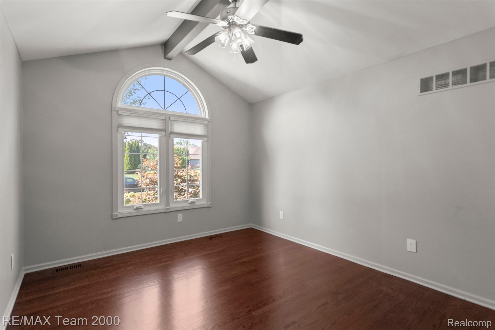 47852 Racewood Drive Macomb, MI 48044 - Photo 28 of 49 Gallery Image 28