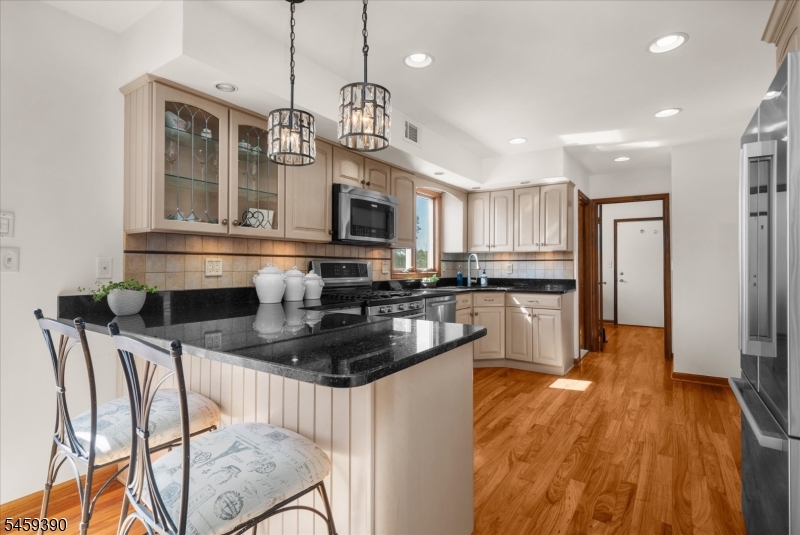 36 Kingsridge Road Frenchtown, NJ 08825 - Photo 12 of 49 Gallery Image 12