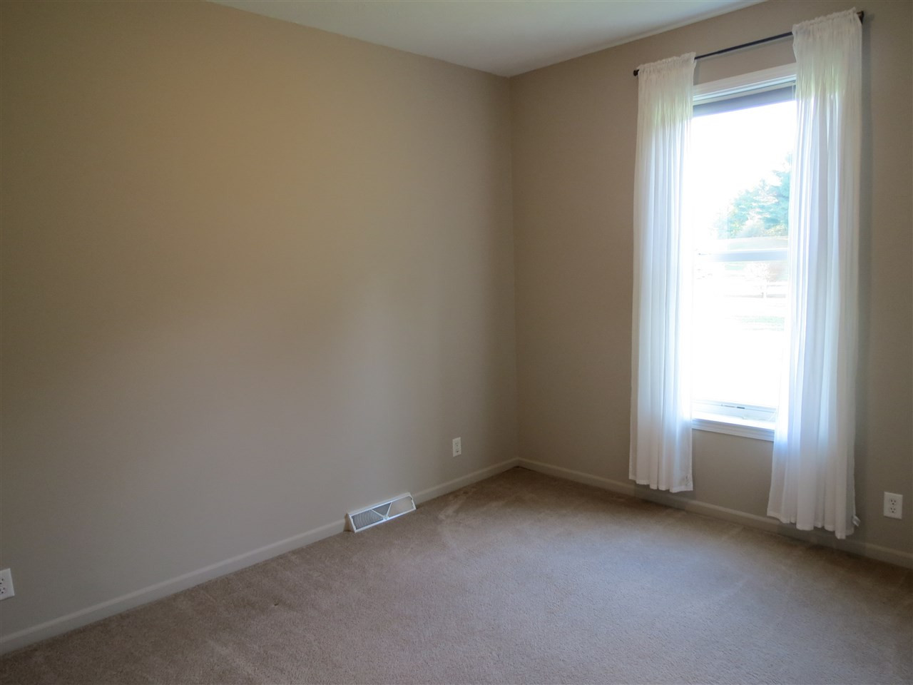 4636 Walz Road Jackson, MI 49201 - Photo 23 of 41 Photo 23