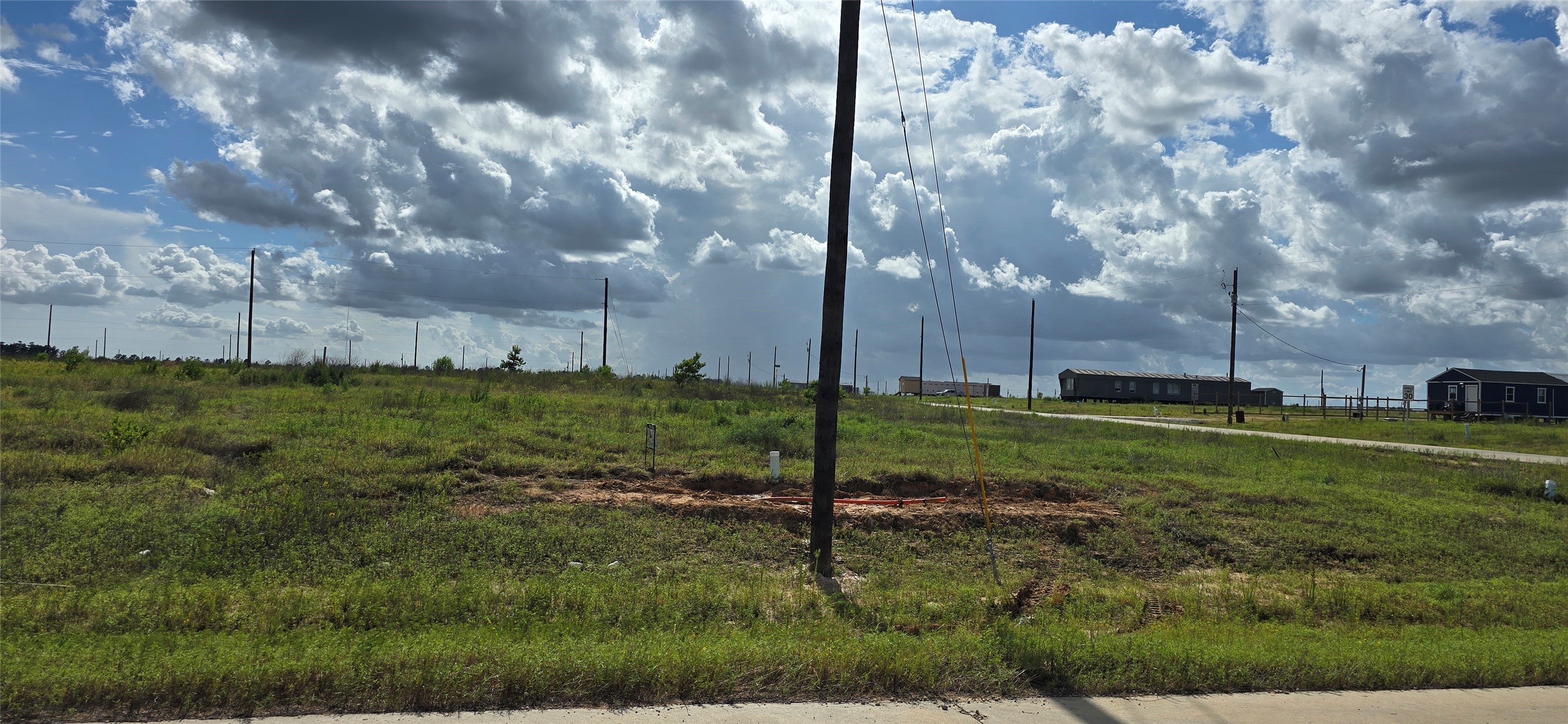 591516 591516th Road Cleveland, TX 77327 - Photo 3 of 8