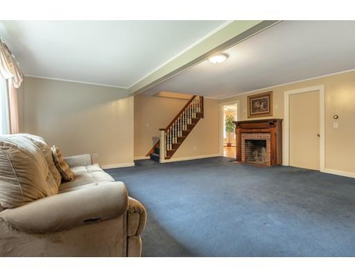 11 Kent Road Gloucester, MA 01930 - Photo 4 of 31 Gallery Image 4