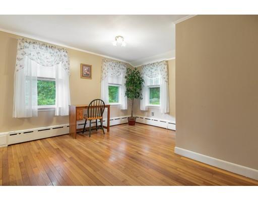 11 Kent Road Gloucester, MA 01930 - Photo 9 of 31 Gallery Image 9
