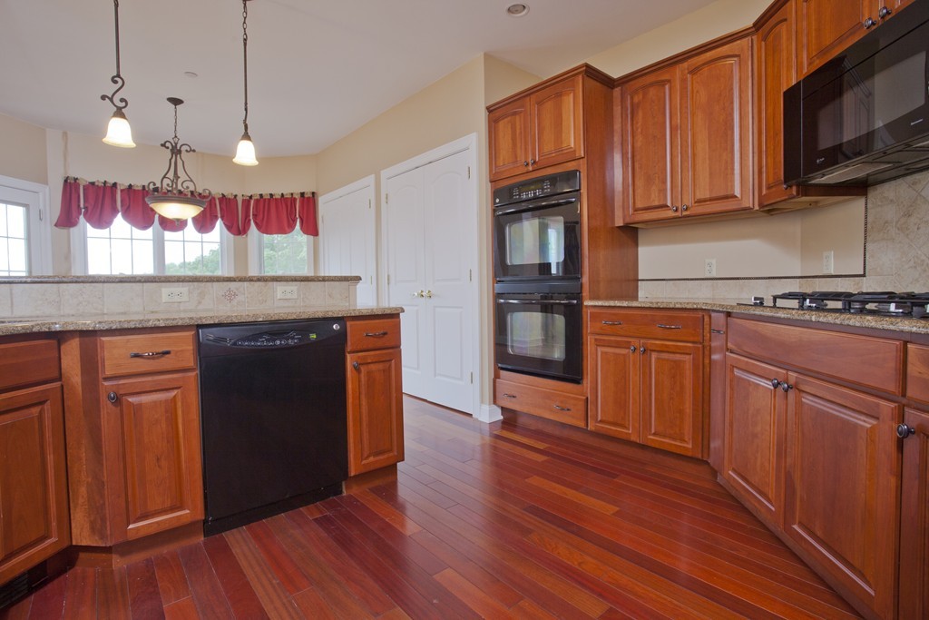 370 Glendale Road Wilbraham, MA 01095 - Photo 6 of 30 Gallery Image 6