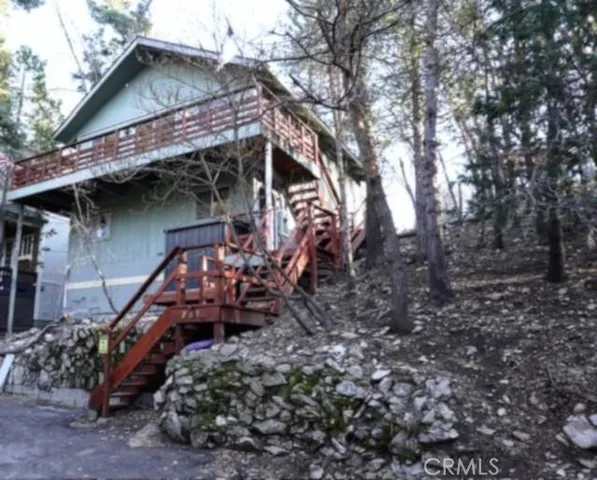 $2,200 | 27619 Canyon Drive, Lake Arrowhead, CA 92352
