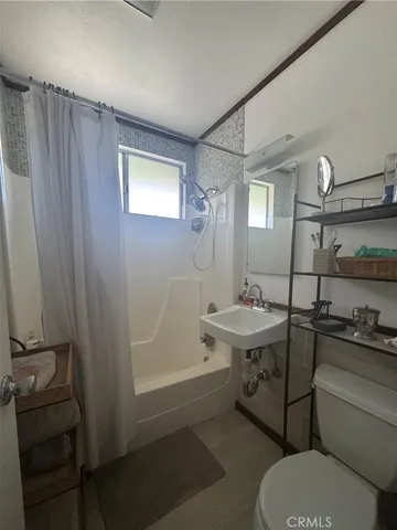 $2,200 | 27619 Canyon Drive, Lake Arrowhead, CA 92352