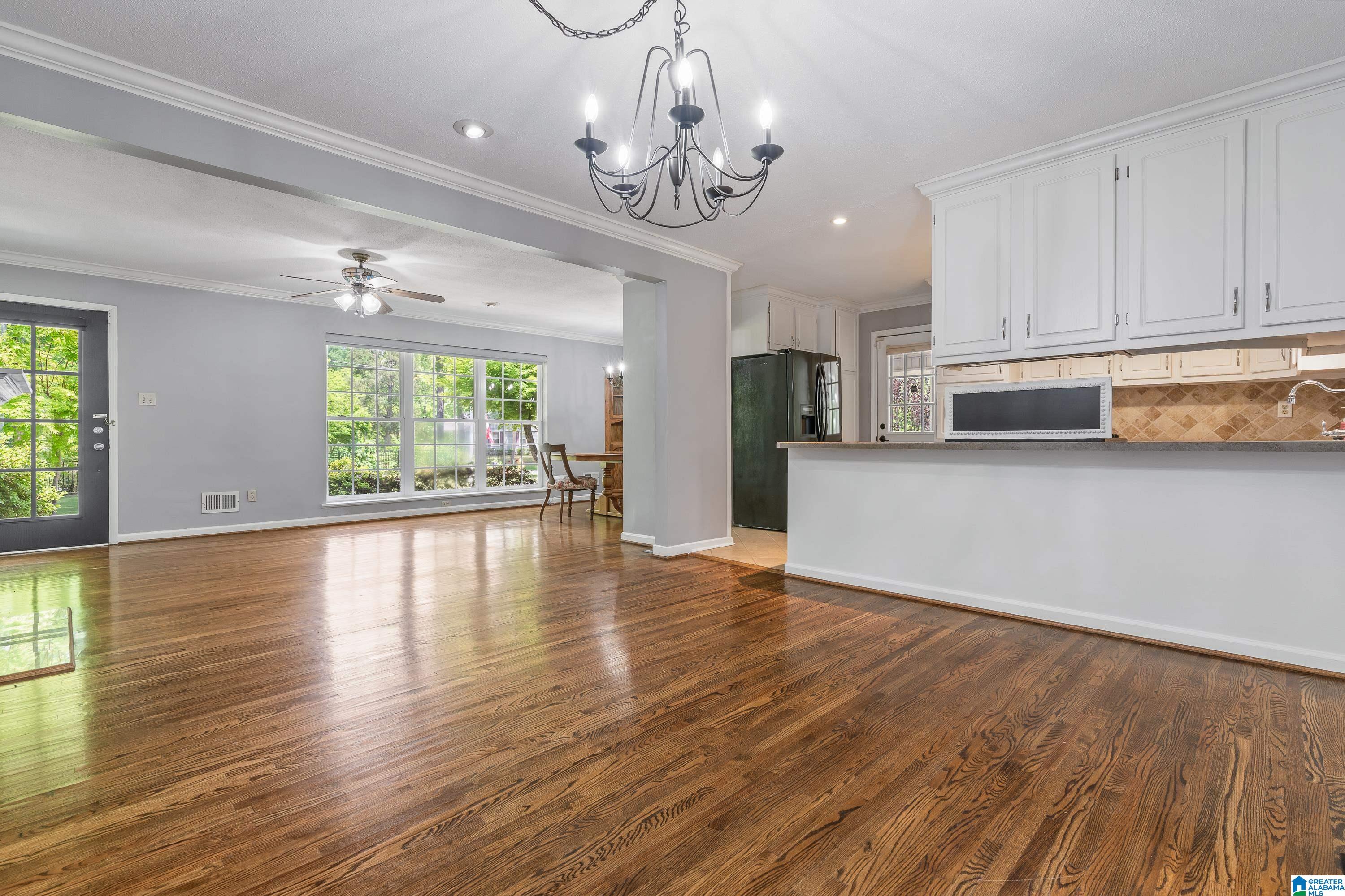 2110 Springdale Road Bessemer, AL 35022 - Photo 10 of 52 Gallery Image 10