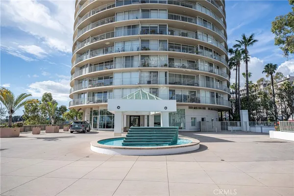 $750,000 | 700 East Ocean Boulevard, Unit 3003, Long Beach, CA 90802