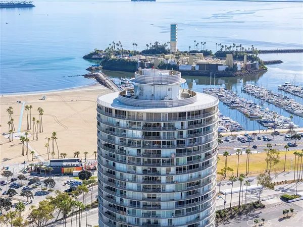 $750,000 | 700 East Ocean Boulevard, Unit 3003, Long Beach, CA 90802