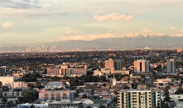 $750,000 | 700 East Ocean Boulevard, Unit 3003, Long Beach, CA 90802