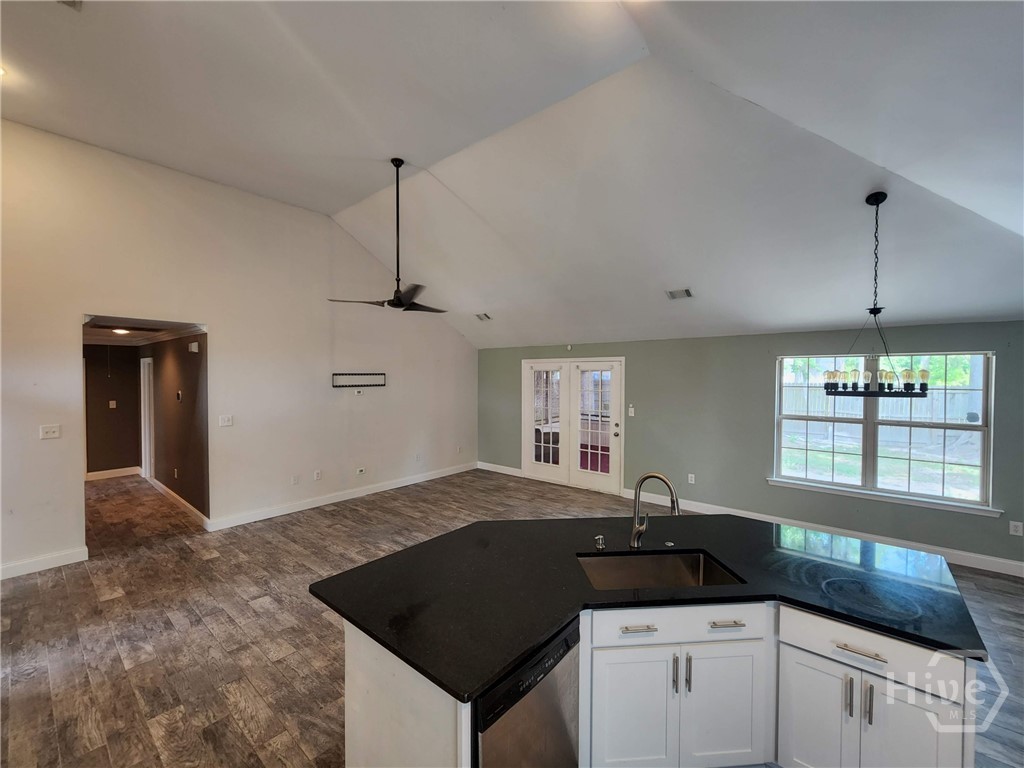 106 Meadowside Lane Savannah, GA 31405 - Photo 12 of 22