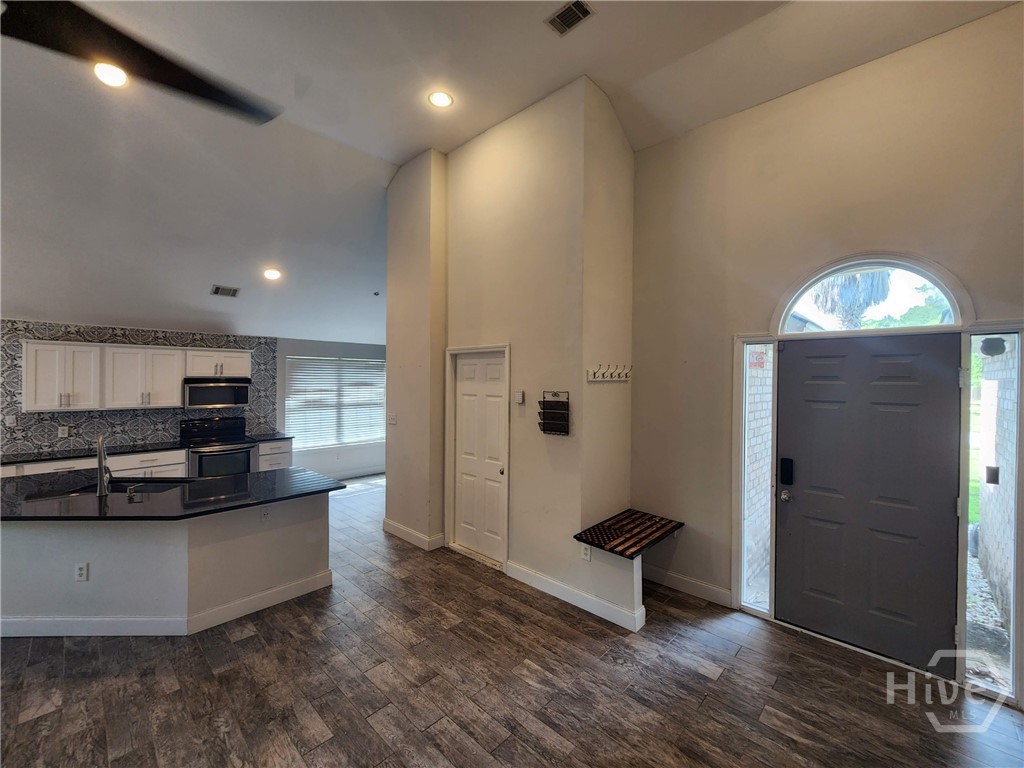 106 Meadowside Lane Savannah, GA 31405 - Photo 15 of 22