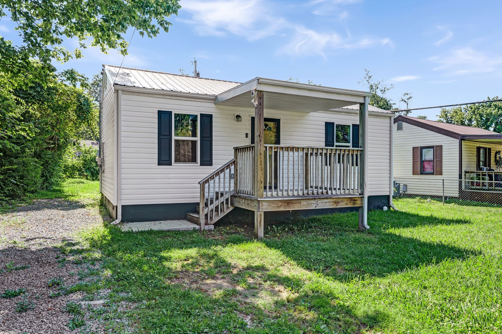 212 Marbury Road Tullahoma, TN 37388 - Photo 3 of 21 Gallery Image 3