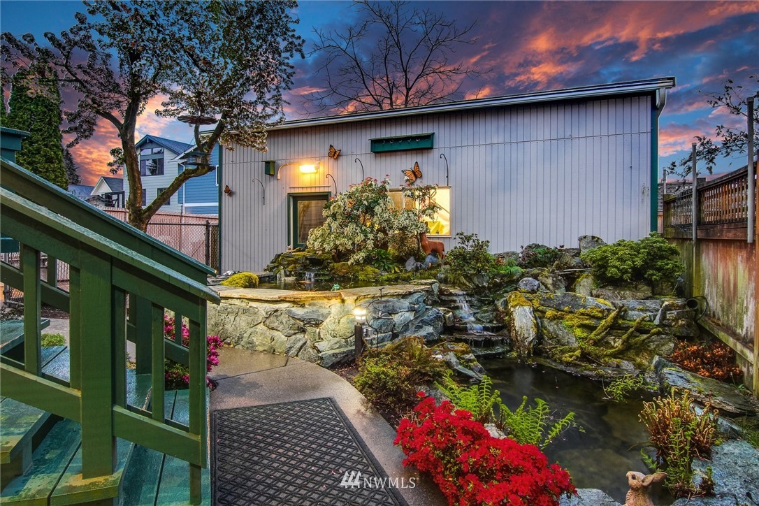725 North 77th Street Seattle, WA 98103 - Photo 22 of 25