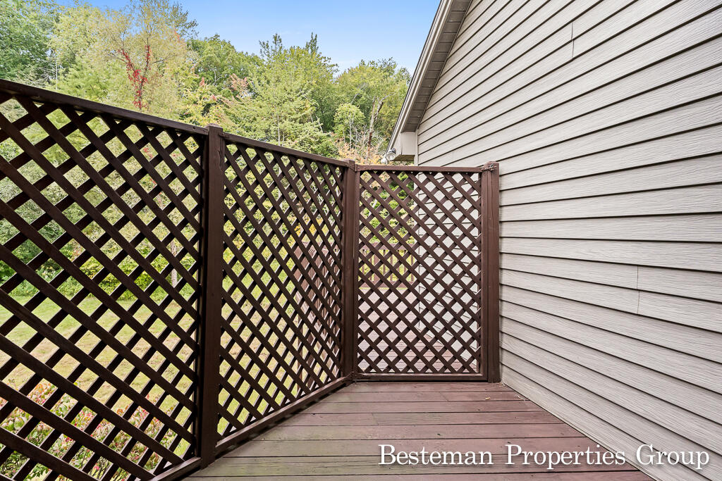 18121 Lovell Road Spring Lake, MI 49456 - Photo 20 of 95 18121LovellRd23Lores