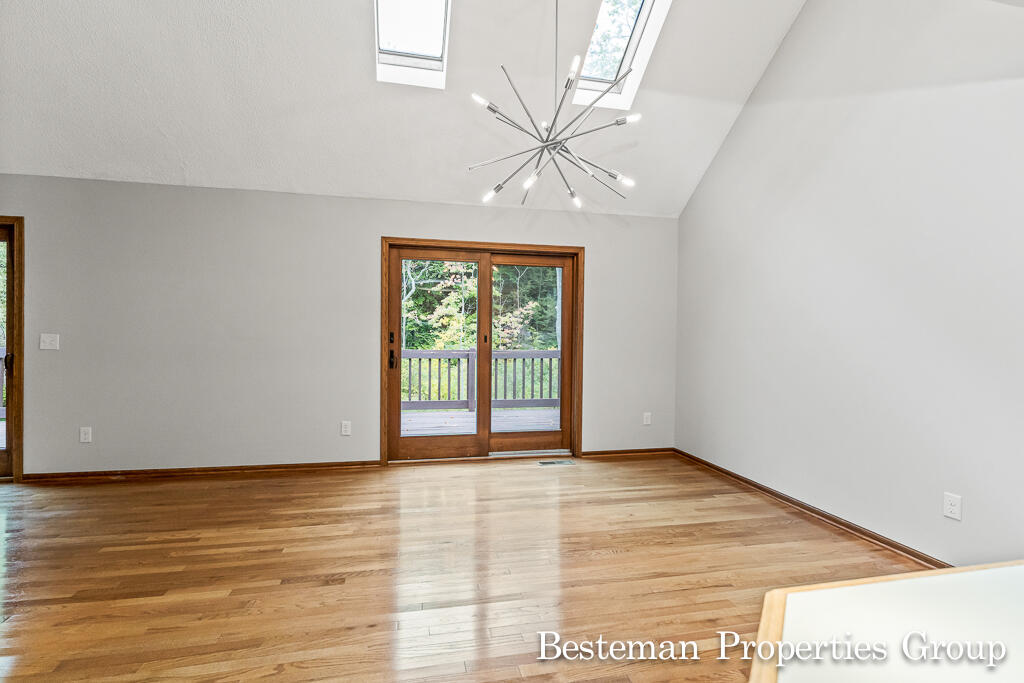 18121 Lovell Road Spring Lake, MI 49456 - Photo 32 of 95 18121LovellRd31Lores