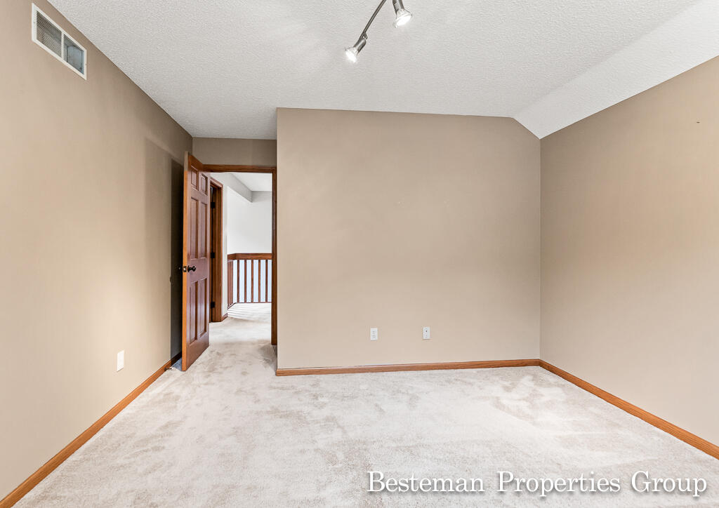18121 Lovell Road Spring Lake, MI 49456 - Photo 55 of 95 18121LovellRd50Lores