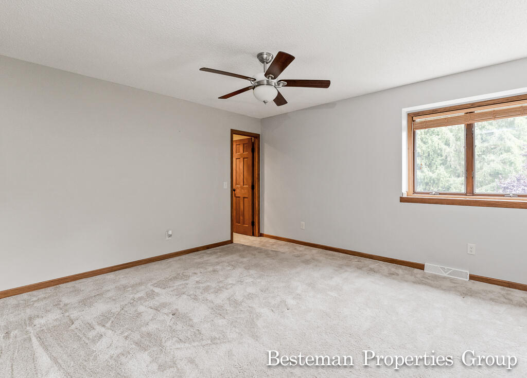 18121 Lovell Road Spring Lake, MI 49456 - Photo 58 of 95 18121LovellRd53Lores