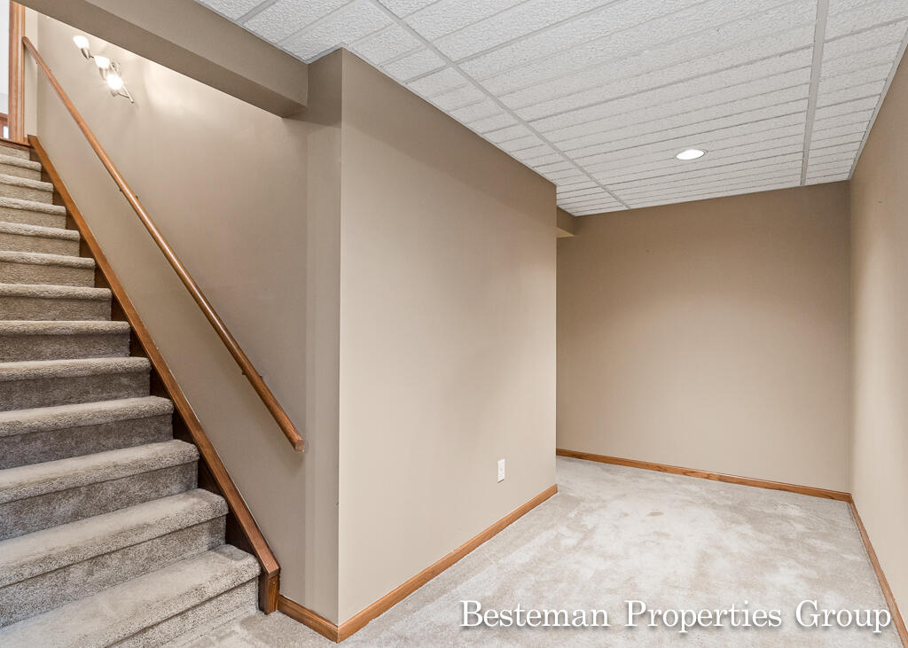 18121 Lovell Road Spring Lake, MI 49456 - Photo 64 of 95 18121LovellRd57Lores