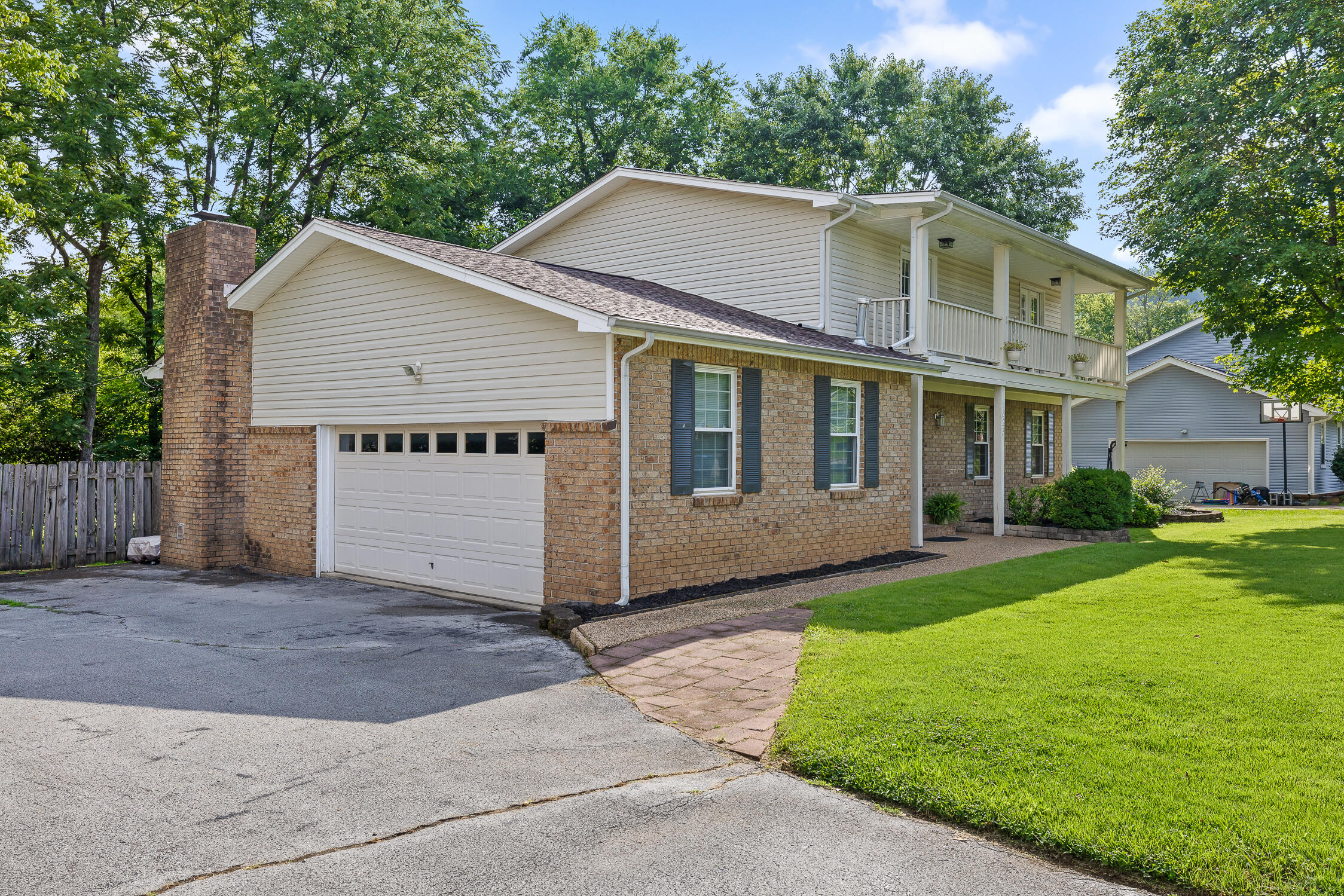 625 Valley Bridge Road Chattanooga, TN 37415 - Photo 3 of 54 625 Valley Bridge Rd