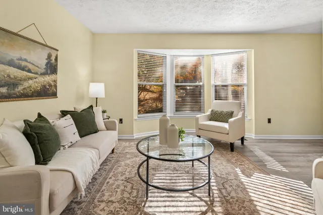 $580,000 | 8005 Hillrise Court, Elkridge, MD 21075