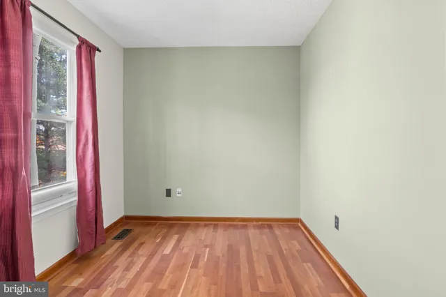 $580,000 | 8005 Hillrise Court, Elkridge, MD 21075