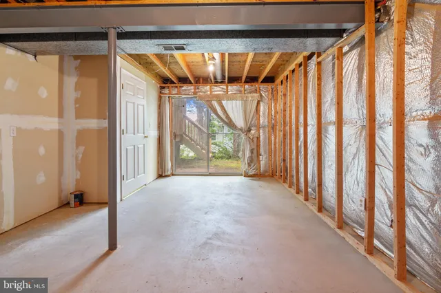 $580,000 | 8005 Hillrise Court, Elkridge, MD 21075