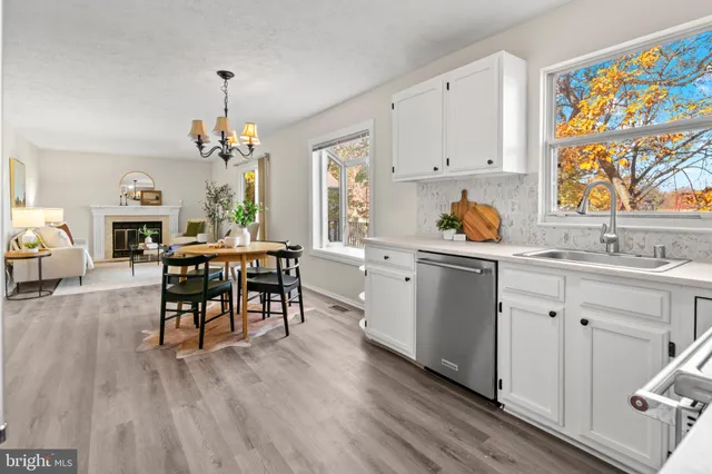 $580,000 | 8005 Hillrise Court, Elkridge, MD 21075